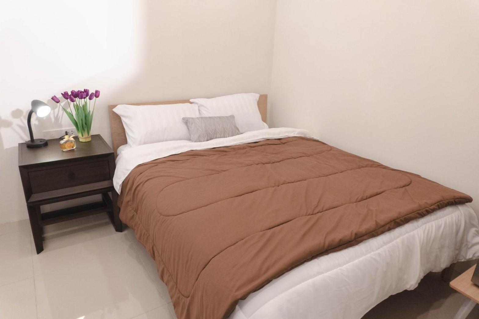 Bnb98 Silom Hotel Bangkok Room photo