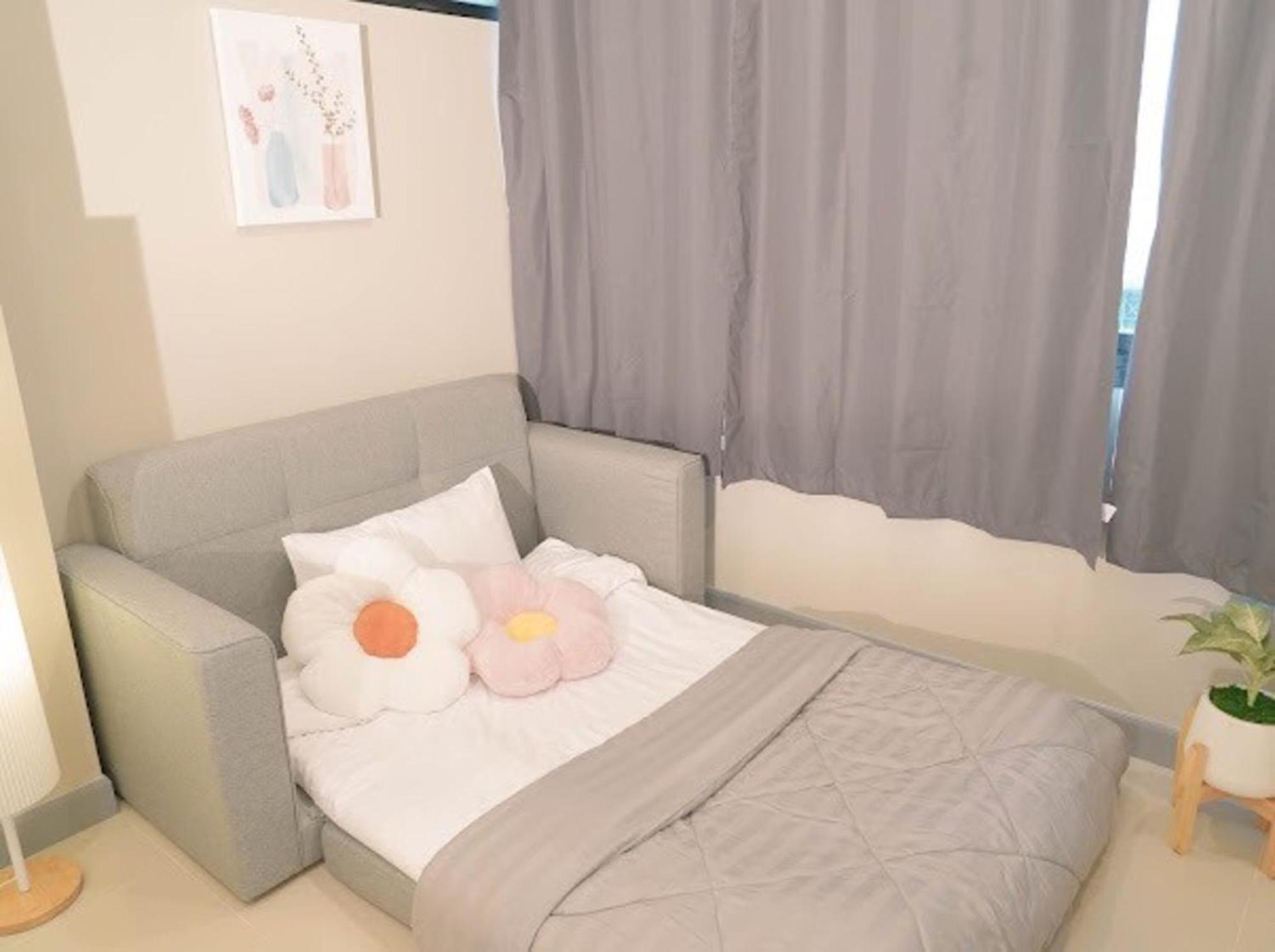Bnb98 Silom Hotel Bangkok Exterior photo